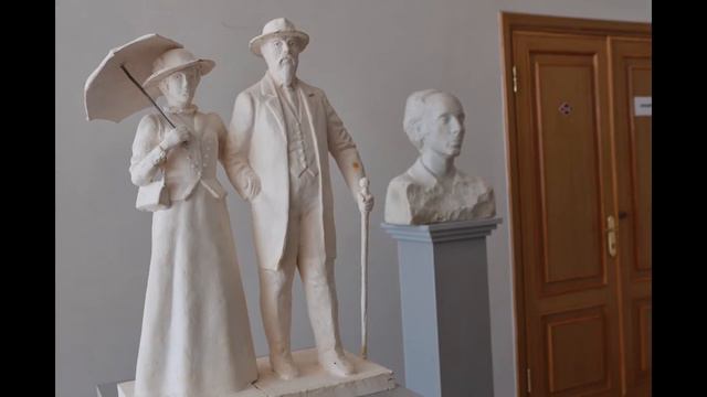 В Чебоксарах открылась выставка скульптур смотреть онлайн