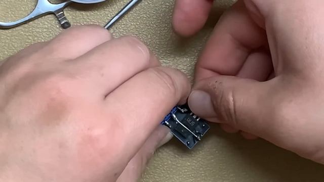 Сенсорный выключатель за 15 рублей своими руками! смотреть онлайн