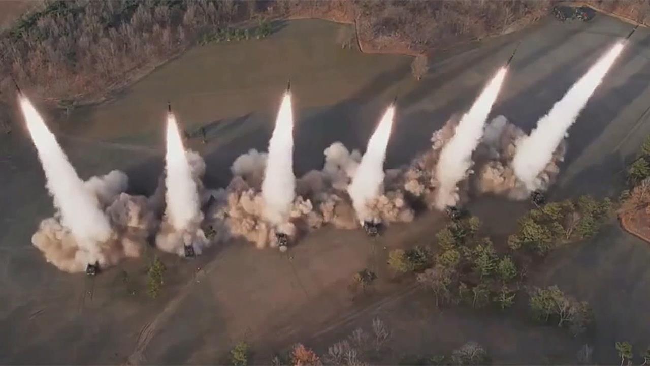 Армия КНДР провела стрельбы из РСЗО калибра 600 мм