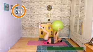 Тренировка на фитболе комплекс упражнений для начинающих в домашних условиях