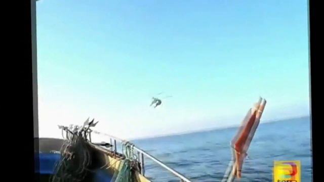 Рыбаки увидели НЛО в море HD качество
