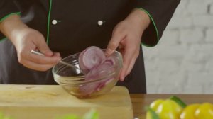 Какое масло полезнее оливковое или подсолнечное?
