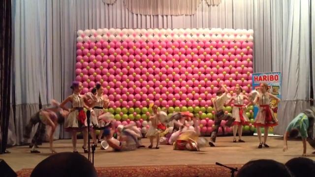 Ансамбль народного танца "Каприз"