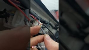 Mitsubishi Pajero 4 - перенос картинки камеры заднего вида на китайскую магнитолу