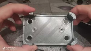 Держатель для тв приставки Ugoos x4. Доступно на Авито.
