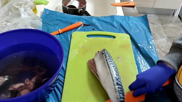 как разделать макрель?