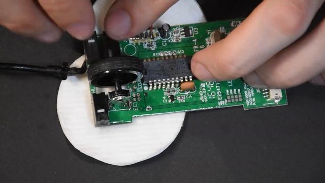 Mouse scroll encoder cleaning (nondestructive way) [Turn on CC] смотреть онлайн