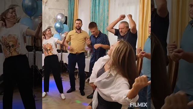 ведущая в Новосибирске