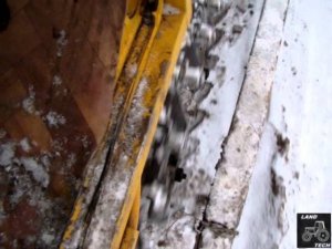 Трактор Т-90П выравнивание дороги