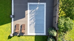 Подводное роллетное покрытие для бассейна от компании United Pools