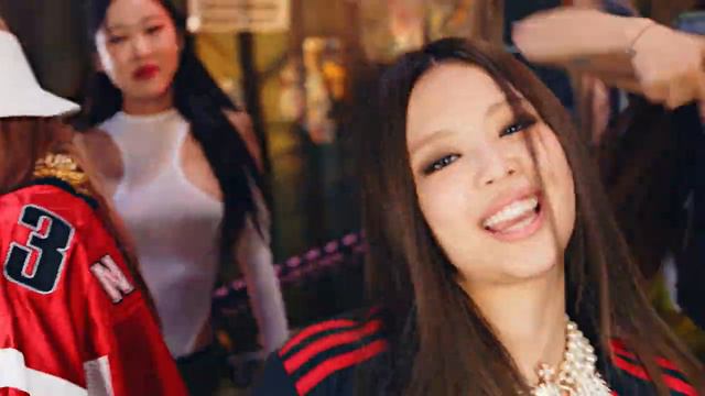 Blackpink "Pink Venom"