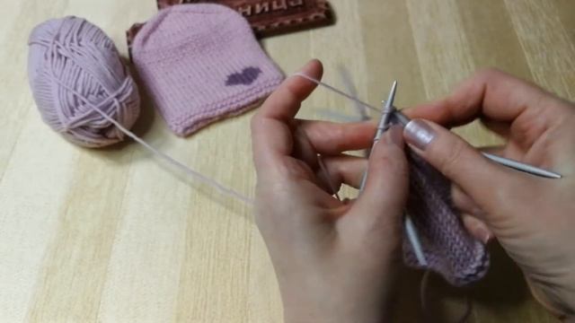 Шапочки спицами для детей- торопыжек.МК   mariastricker