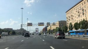 Тверская улица. Ленинградский проспект. Ленинградское шоссе. На машине с комментариями!