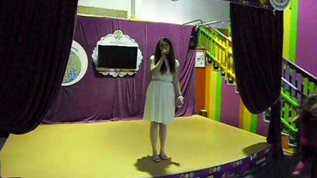 Наша чудова ведуча-аніматор Юлія Литовченко