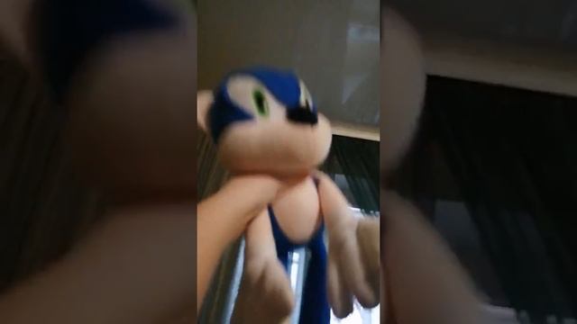 sonic падает в пропасть