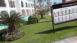 Минусы Sunrise Arabian Beach Resort