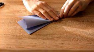 Как сделать бумажный самолет который делает мертвые петли.