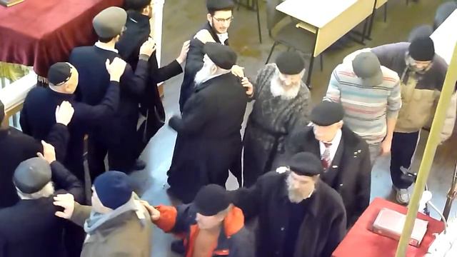 Ханука в Центральный синагога в Кишиневе смотреть онлайн