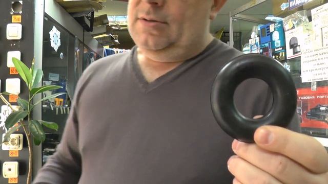 Большой рассказ про чёрный Резрусс и как с этим жить смотреть онлайн