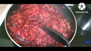 Холодный борщ с фасолью и  килькой в томате , это вкусно ?