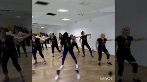 Zumba вместе с Чулпан)