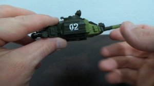 Сборная модель танка Т-72Б "ЗВЕЗДА" 1/35. Покрашенная башня танка.