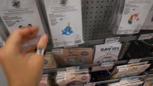 Готовый джемпер из бэби-яка с ромашками. Кольцо из бисера. Сумка крючком.