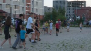 Жители благовещенского двора закружились в водовороте подвижных игр