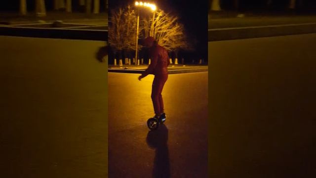 Гироскутер. Трюки на гироскутере. смотреть онлайн