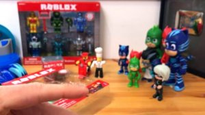 PJ Masks Toys - Catboy goes to Roblox High School to Skateboard Switch