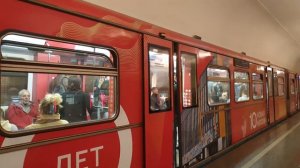 "Внезапно"! Именной поезд "Новая Москва" на Сокольнической линии!