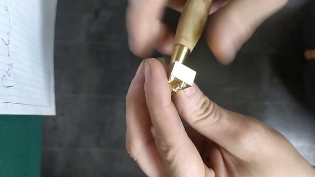 Клише для тиснения на деревянной ручке. Латунные клише для тиснения.