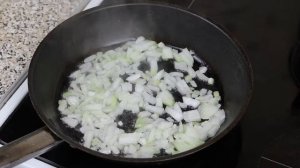 Макароны с фаршем и томатной пастой. Очень простой рецепт!
