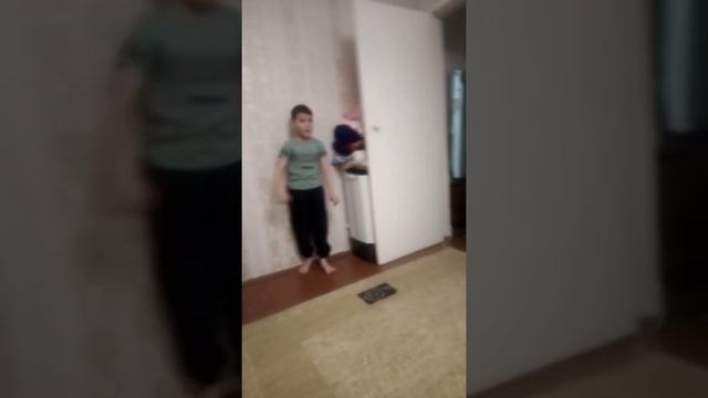 Как научиться сальто за 20 минут! смотреть онлайн