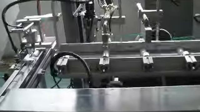 Трафаретная печать на тюбиках с авт. загрузкой смотреть онлайн