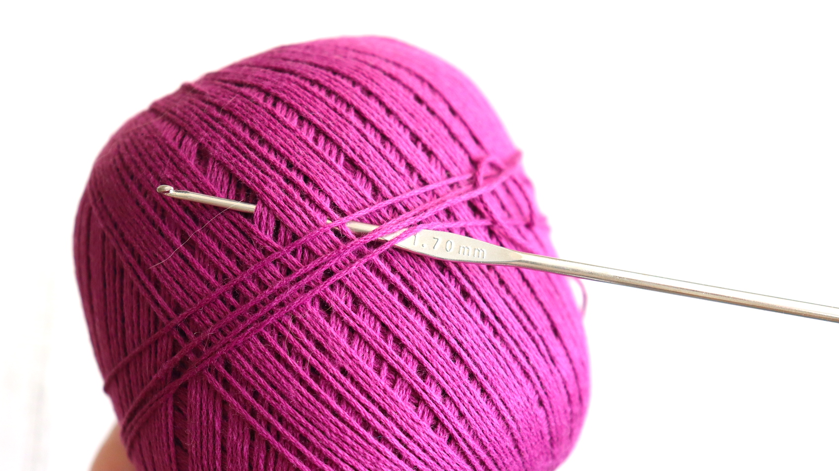 Простой узор крючком, который классно смотрится в изделиях смотреть онлайн