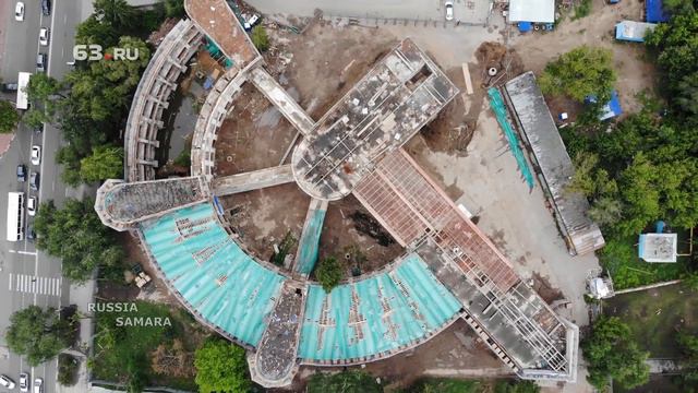 Фабрика-кухня с квадрокоптера смотреть онлайн