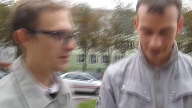 Что подарить девушке?