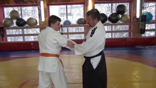 3 лучшие болевые точки для освобождения от захватов руки  Раздел Kyusho  в айкидо   Игорь Дмитриев
