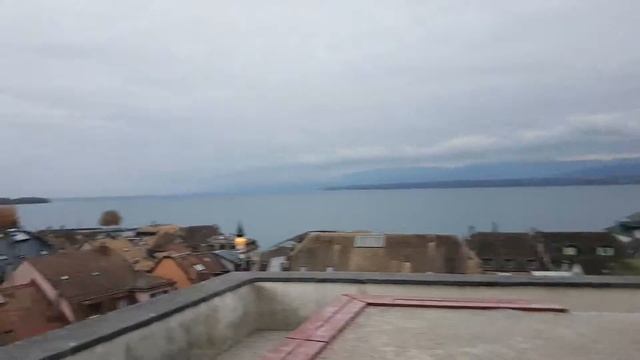 Замок Ньон, Швейцария смотреть онлайн