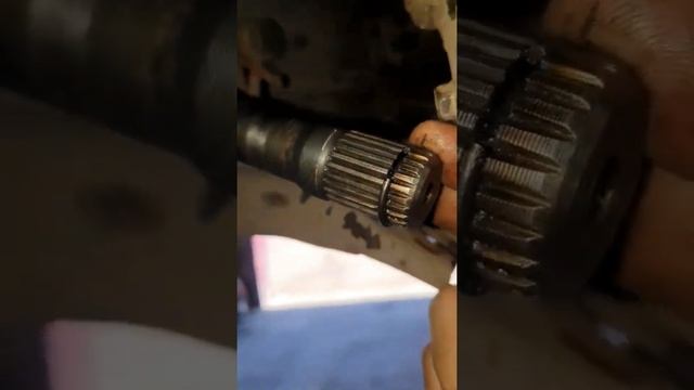 Как установить ШРУС без проблем. #shorts #автосервис #авто смотреть онлайн