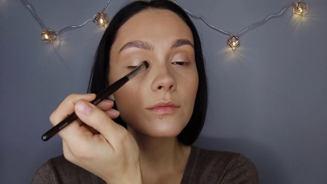 Как рисовать стрелки. Макияж со стрелками. Makeup