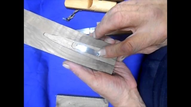 Фиксация клинка в ножнах