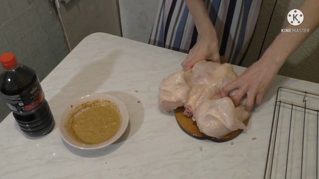 КУРИЦА-ГРИЛЬ В ДУХОВКЕ ПО ДОМАШЕМУ.???курица запеченная в соусе.grilled chicken in the oven at home смотреть онлайн