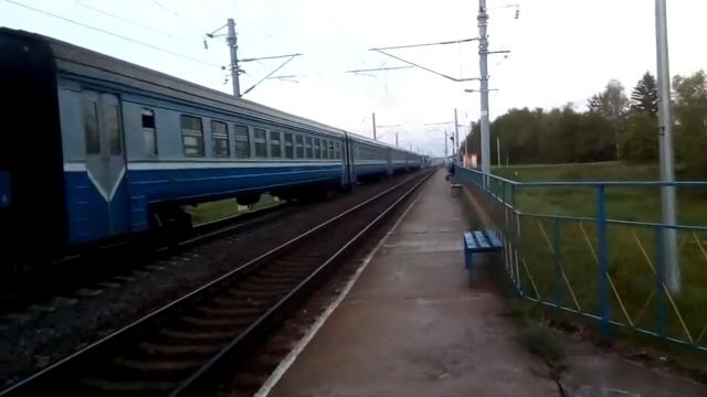 Секция тепловоза 2М62У-0307Б в составе дизель-поезда ДРБ1м-07 отправляется на Осиповичи смотреть онлайн