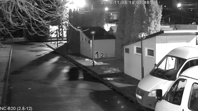 IP камера OZERO NC-B20 (2.8-12 мм). Улица. Ночь. Фокус 12 м смотреть онлайн