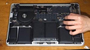 How To Upgrade or Replace SSD Memory in a MacBook Pro 13" Retina Display (Late 2013)