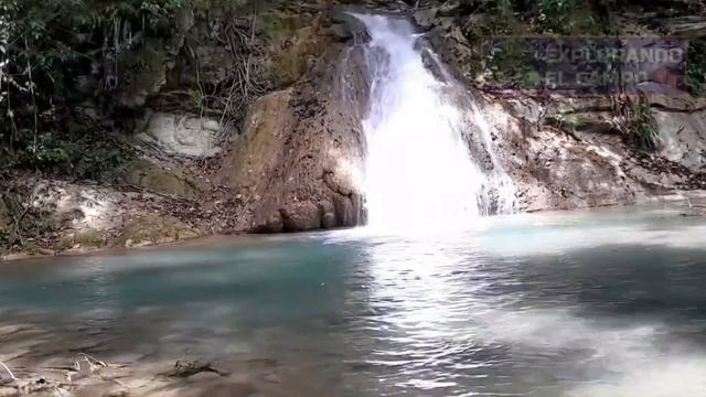 Belleza de la vida del campo, duerme mirando esta cascada del campo dominicano con instrumental смотреть онлайн
