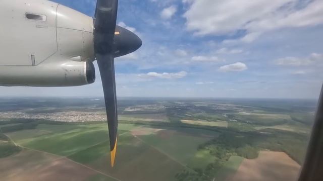 ATR 72 а/к Utair | Рейс Екатеринбург - Советский смотреть онлайн