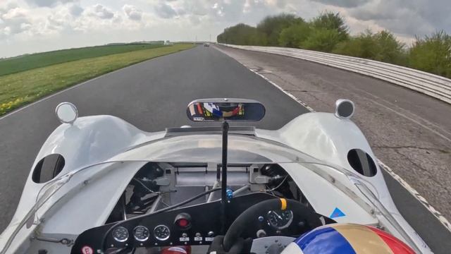 Adam Sykes driving a 1964 McLaren-Chevrolet M1A at BRM Day 2023, Blyton Park. 26-04-2023 смотреть онлайн
